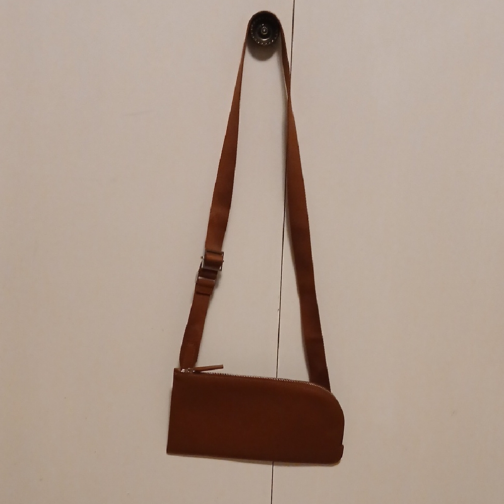 Everlane Tan Crossbody Bag